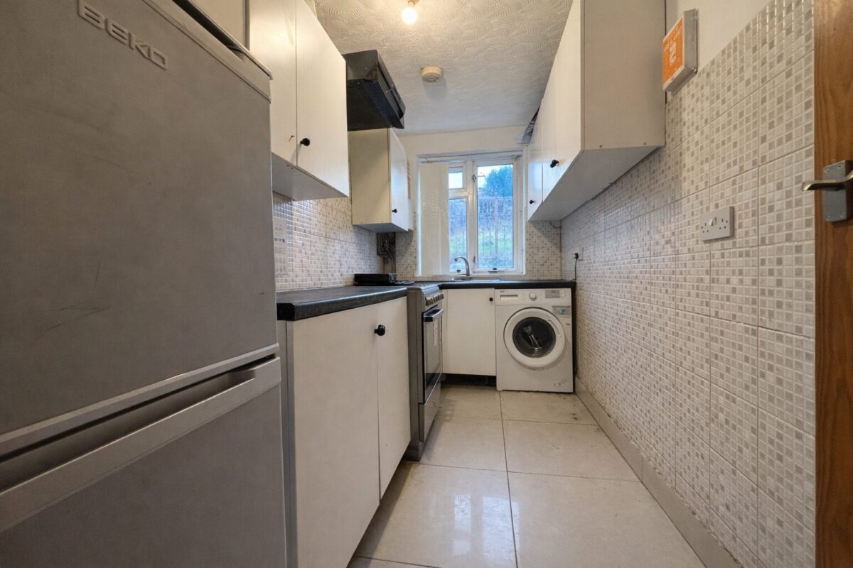 4 Bedroom House - High Wycombe