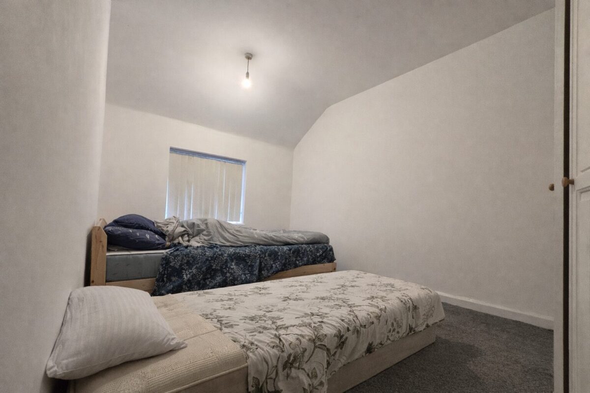 4 Bedroom House - High Wycombe