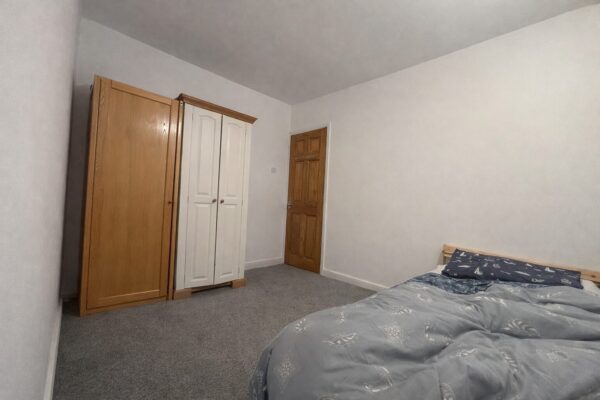 4 Bedroom House - High Wycombe