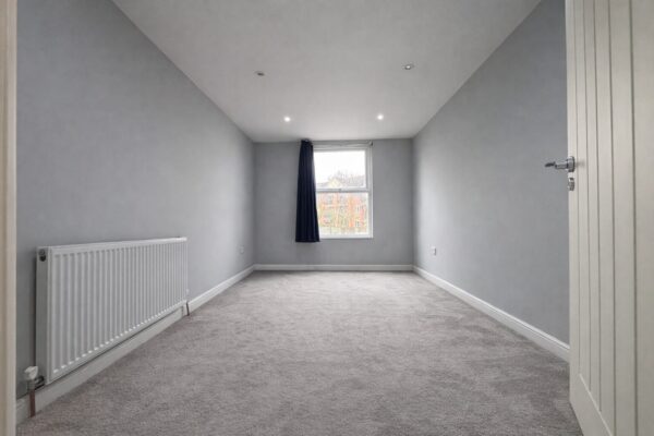 1 Bedroom Flat  - High Wycombe