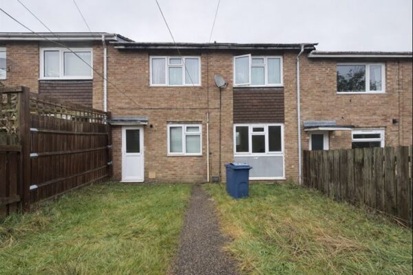 3 Bedroom House  - High Wycombe
