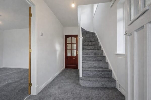 4 Bedroom House  - High Wycombe