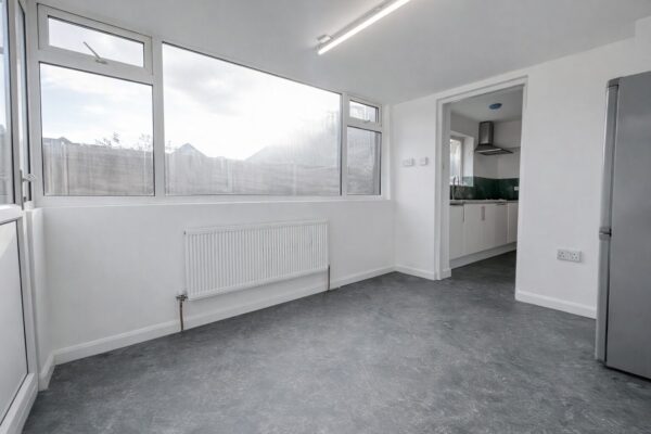 4 Bedroom House  - High Wycombe