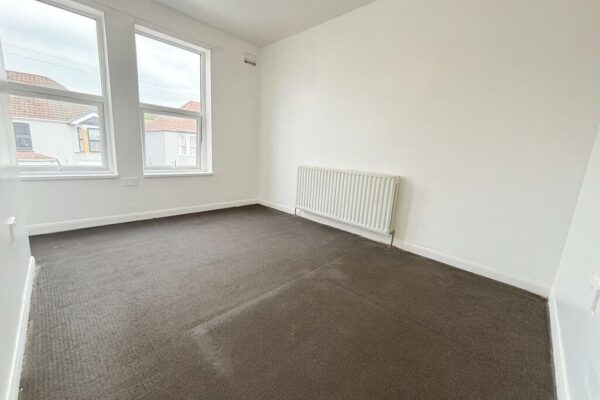 Abercromby Avenue, High Wycombe, HP12