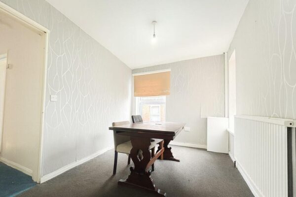 Abercromby Avenue, High Wycombe, HP12
