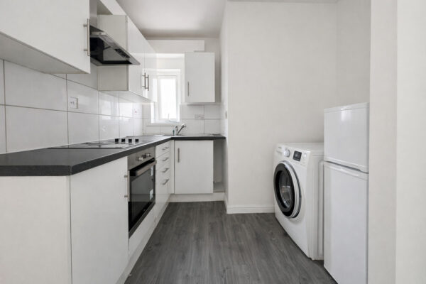 3 Bedroom Flat  - High Wycombe
