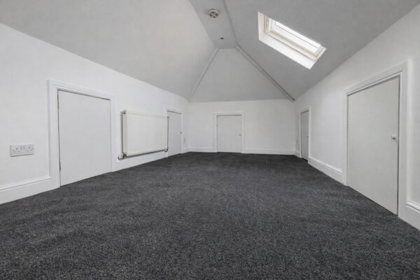 3 Bedroom Flat  - High Wycombe