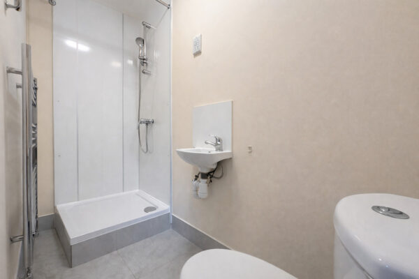 4 Bedroom Flat - High Wycombe