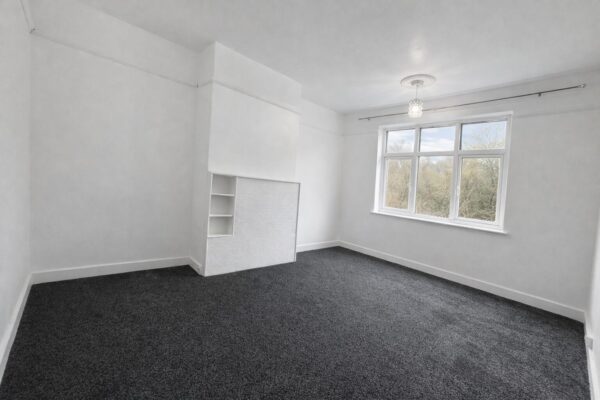 3 Bed Semi-Detached - High Wycombe