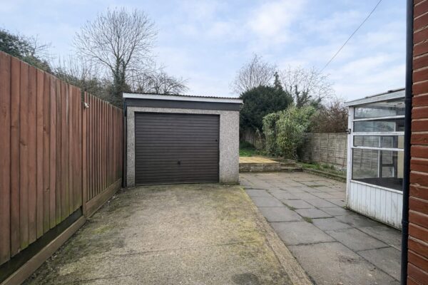 3 Bed Semi-Detached - High Wycombe