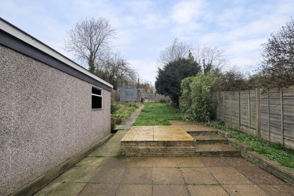 3 Bed Semi-Detached - High Wycombe