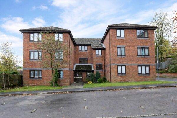 1 Bedroom Flat - High Wycombe