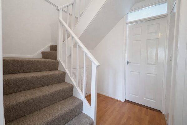 3 Bed Terraced, Hithercroft Road - High Wycombe