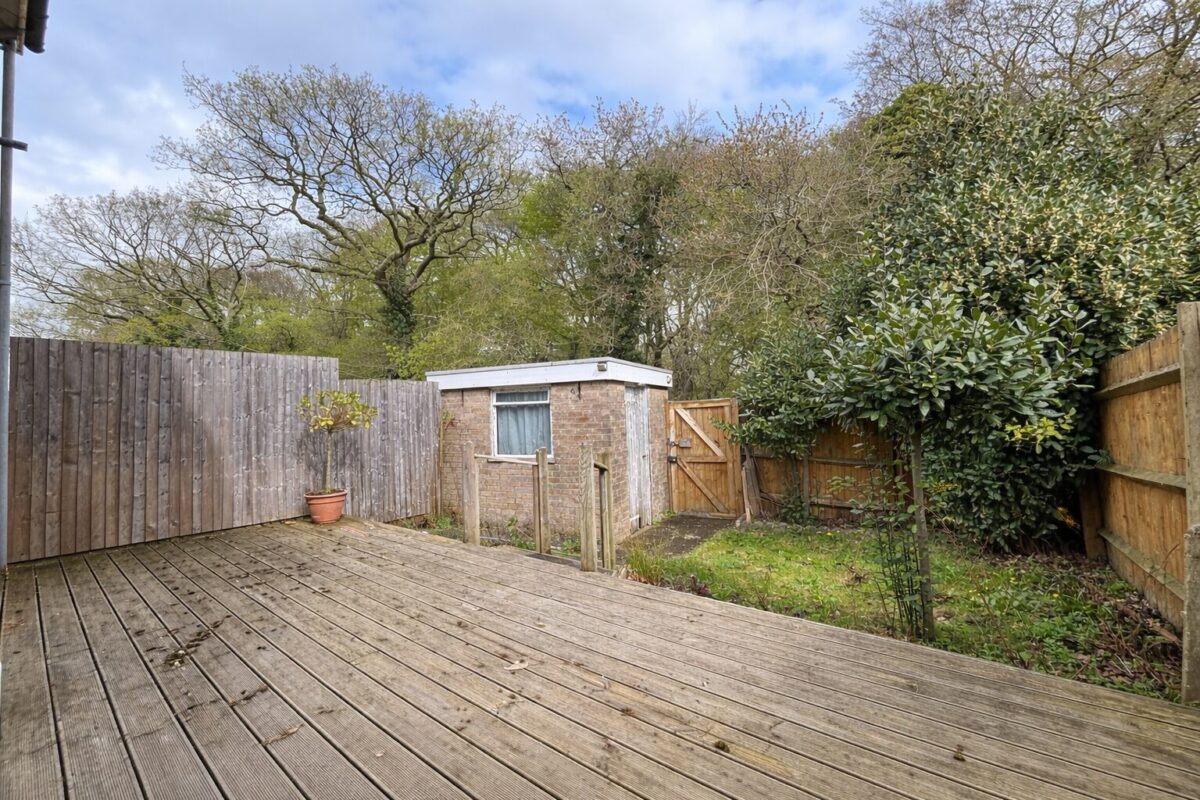 3 Bed Terraced, Hithercroft Road - High Wycombe