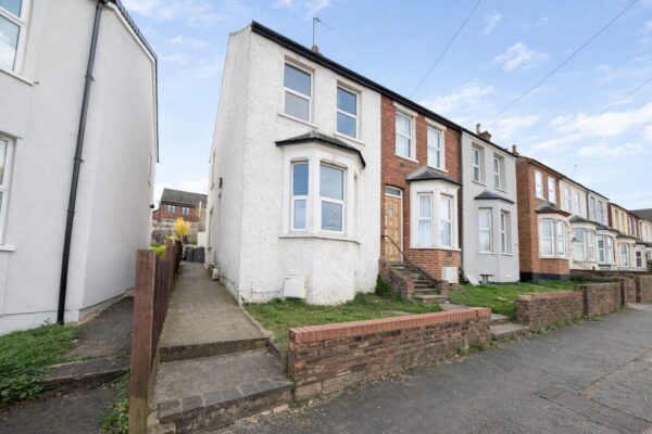 3 Bed Semi Detached  High Wycombe