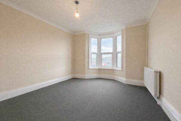3 Bed Semi Detached  High Wycombe