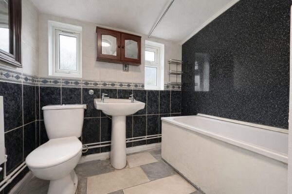 3 Bed Semi Detached  High Wycombe