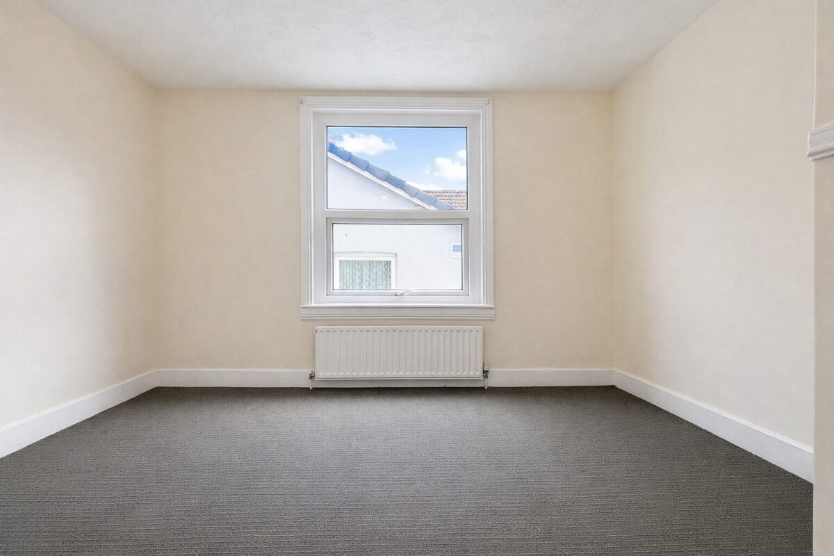 3 Bed Semi Detached  High Wycombe