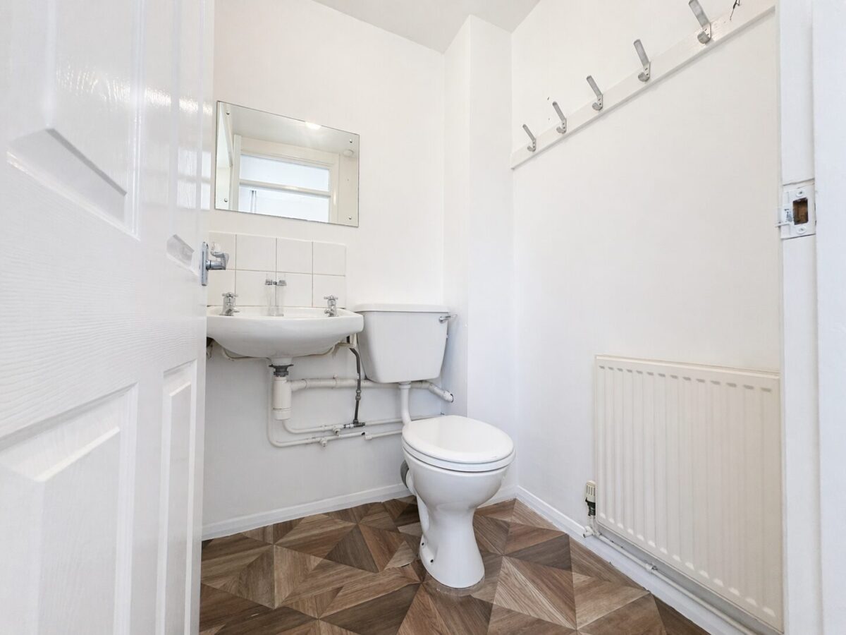 3 Bed Terraced, Hithercroft Road - High Wycombe