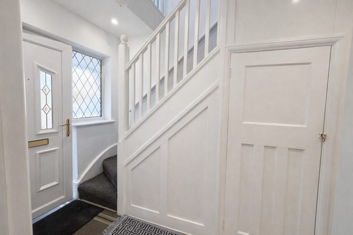 4 Bedroom Detached, Cressex Road, High Wycombe, HP12 4PG