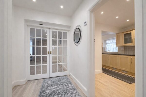 4 Bedroom Detached, Cressex Road, High Wycombe, HP12 4PG