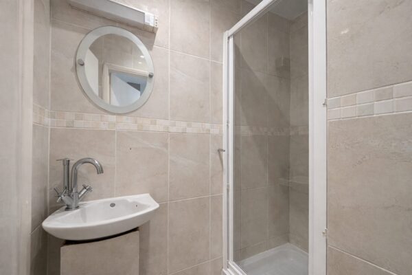 4 Bedroom Detached, Cressex Road, High Wycombe, HP12 4PG