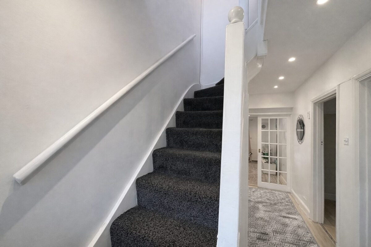 4 Bedroom Detached, Cressex Road, High Wycombe, HP12 4PG
