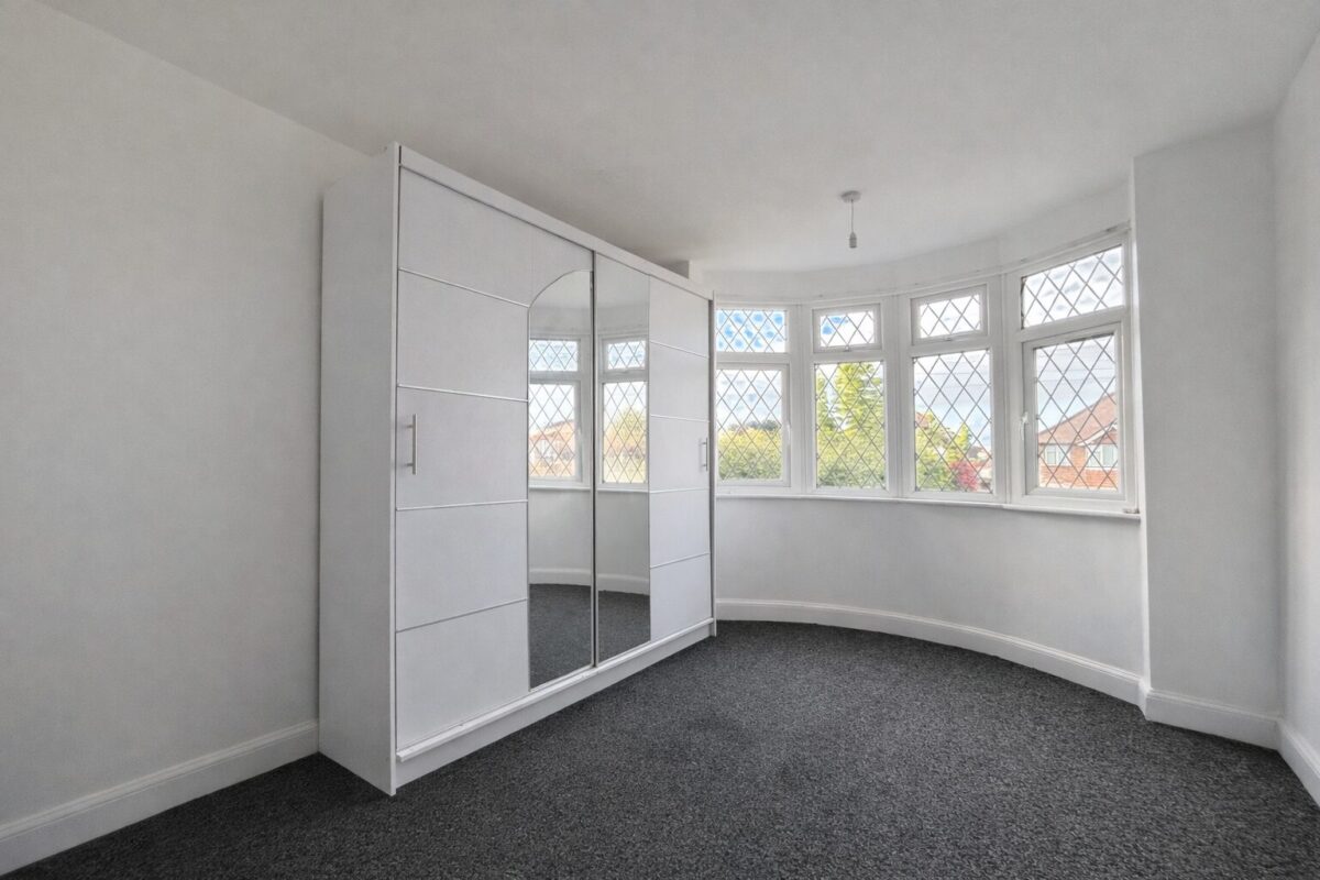 4 Bedroom Detached, Cressex Road, High Wycombe, HP12 4PG
