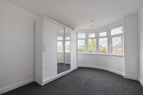 4 Bedroom Detached, Cressex Road, High Wycombe, HP12 4PG