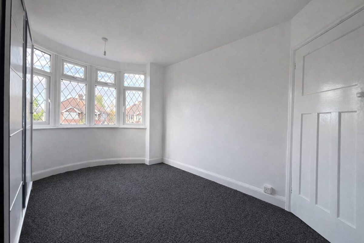 4 Bedroom Detached, Cressex Road, High Wycombe, HP12 4PG