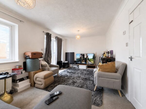 3 Bed Detached, Rutland Avenue, High Wycombe, HP12 3LL