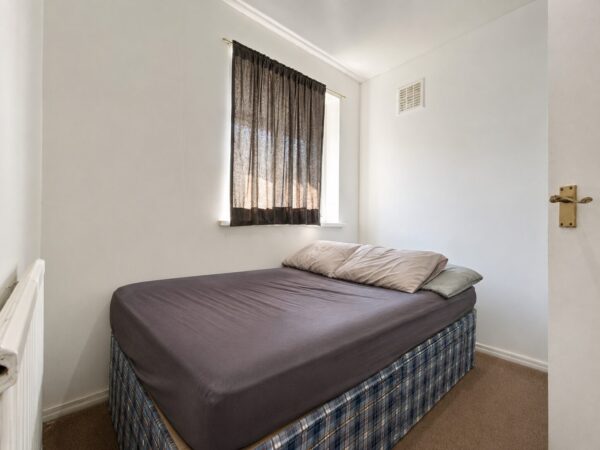 3 Bed Semi-Detached, Healey Avenue, High Wycombe, HP13 7JR