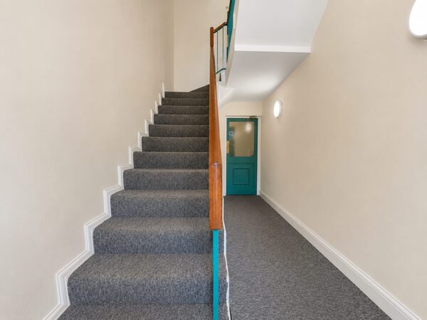 2 Bed Apartment, Gallows Lane, High Wycombe, HP12 4BP