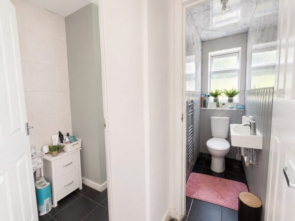 3 Bed Terraced, Upper Green Street, High Wycombe, HP11 2RB