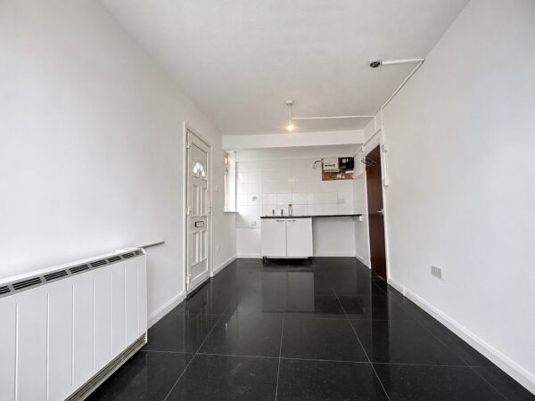 Box Studio Flat, Abercromby Avenue, High Wycombe, Buckinghamshire, HP12 3BB