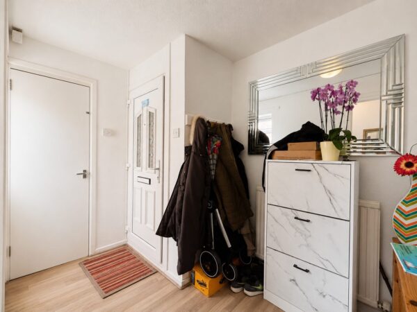 3 Bed Terraced, Brecon Way, High Wycombe, HP13 5NN