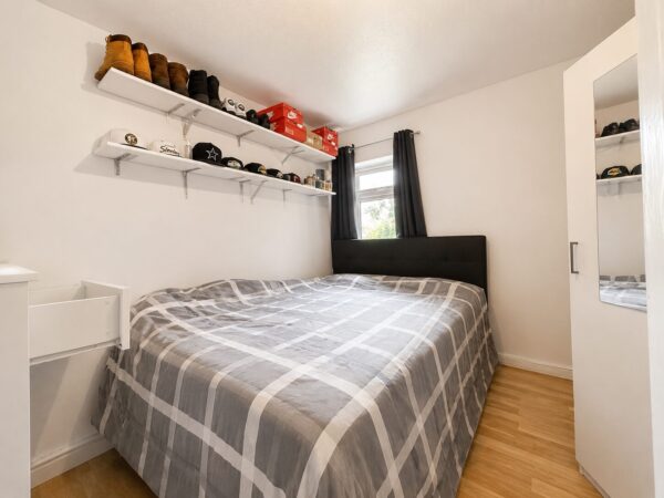 3 Bed Terraced, Brecon Way, High Wycombe, HP13 5NN