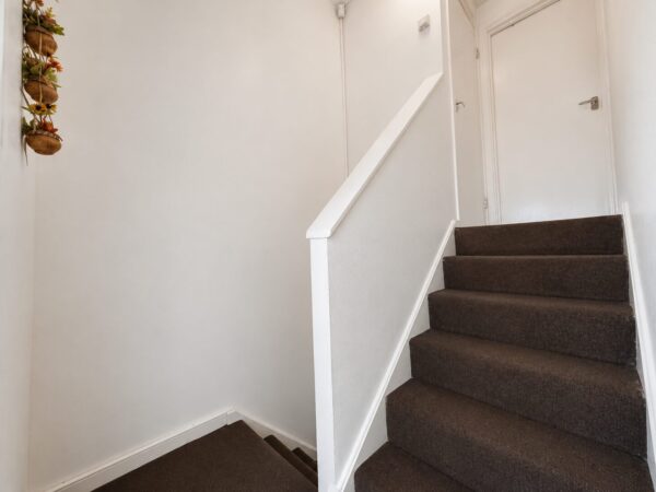 3 Bed Terraced, Brecon Way, High Wycombe, HP13 5NN