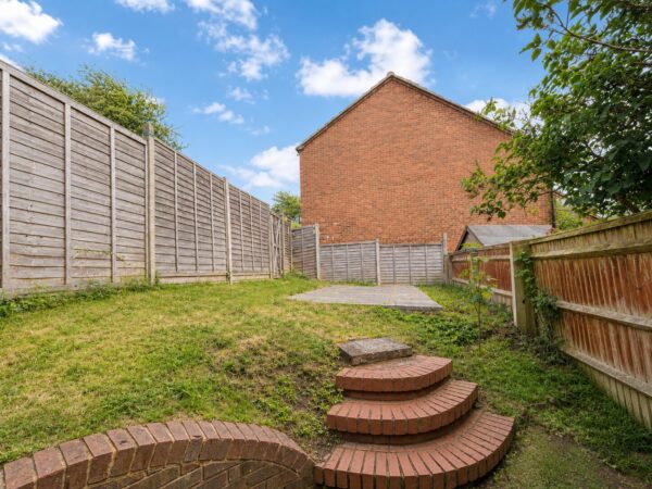 3 Bed Terraced, Brecon Way, High Wycombe, HP13 5NN