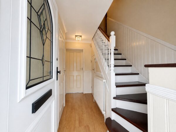 4 Bed Detached, Abbey Barn Road, High Wycombe, Buckinghamshire, HP11 1RW