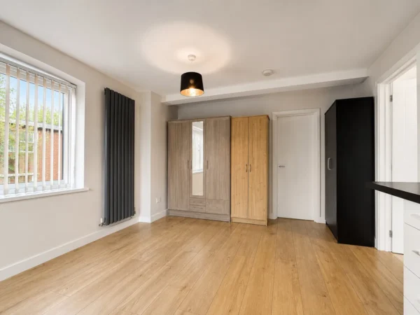 1 Bed Flat, Nutfield Lane, High Wycombe, Buckinghamshire, HP11 2ND