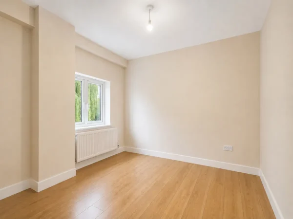 1 Bed Flat, Nutfield Lane, High Wycombe, Buckinghamshire, HP11 2ND
